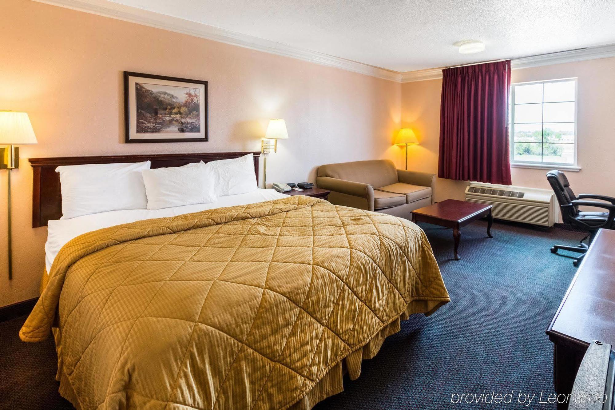 Rodeway Inn スティーブンビル エクステリア 写真