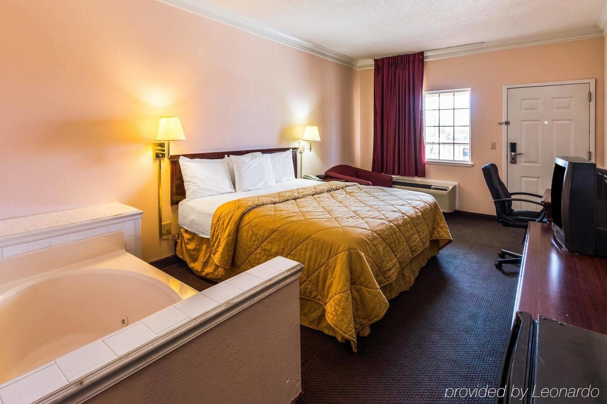 Rodeway Inn スティーブンビル エクステリア 写真