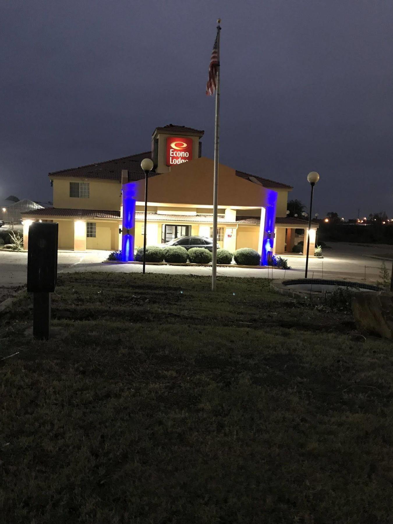 Rodeway Inn スティーブンビル エクステリア 写真